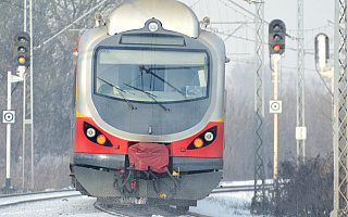 PKP Intercity zachęca do wyjazdów na zimowy wypoczynek. Przygotowano dodatkowe połączenia i wzmocnione składy